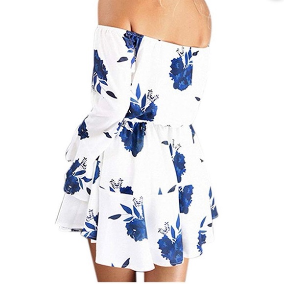 Floral off shoulder boho mini dress 🪻🤍 - Picture 2 of 3